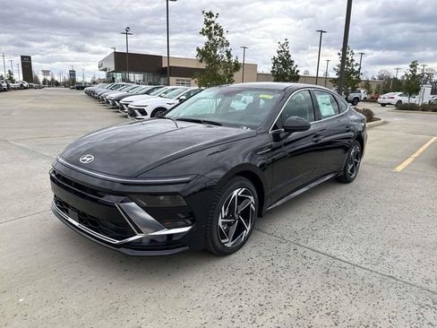 New 2026 Hyundai Sonata SEL image 3