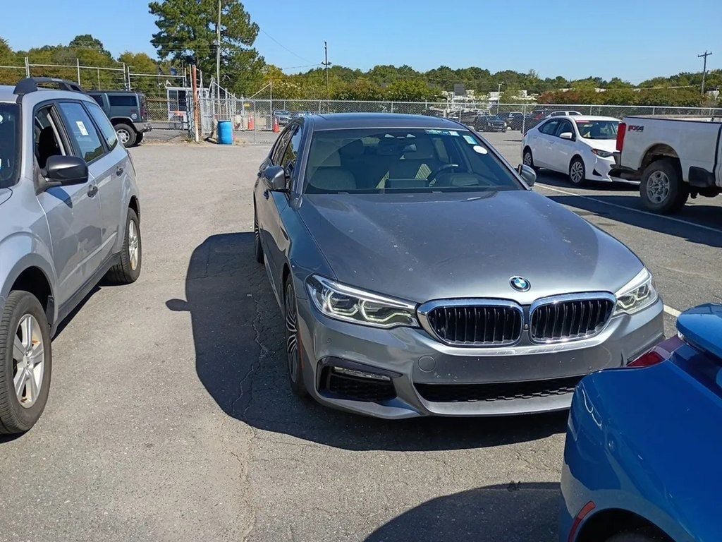 Used 2018 BMW 540i RWD image 3