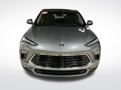 Certified 2025 Buick Encore GX Preferred w/ Comfort Package image 9