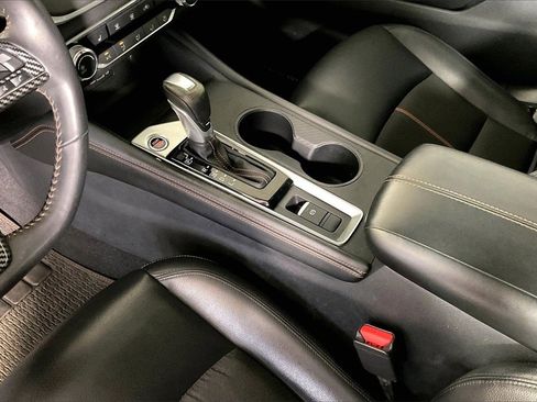 Used 2021 Nissan Altima 2.5 SR w/ SR Premium Package image 17