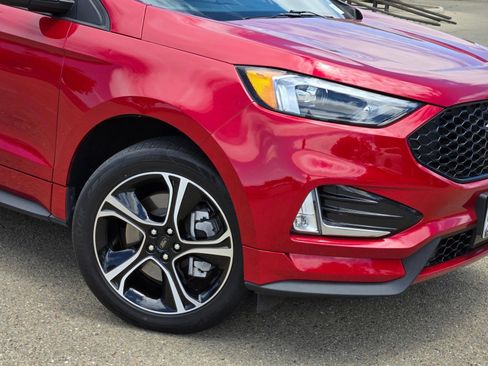Used 2023 Ford Edge ST AWD/4WD image 10