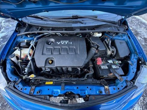 Used 2010 Toyota Corolla S image 7