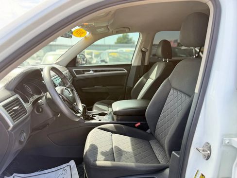 Used 2018 Volkswagen Atlas S FWD image 37