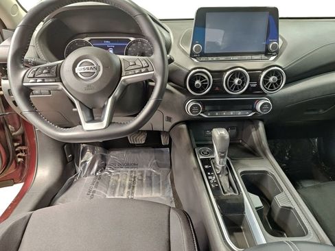Used 2020 Nissan Sentra SV FWD image 10