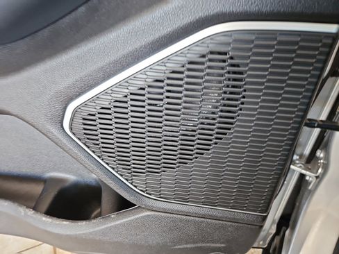 New 2025 Jeep Grand Cherokee Trailhawk w/ Luxury Tech Group III image 27