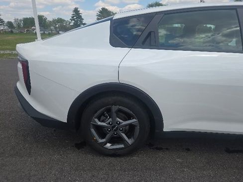 Used 2025 Kia K4 FWD image 7