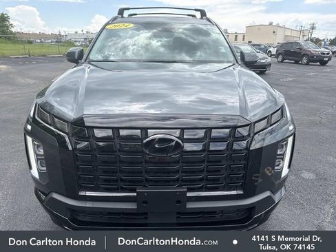 Used 2024 Hyundai Palisade XRT FWD image 2