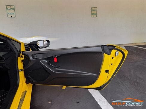 Used 2022 Lamborghini Huracan STO RWD image 34