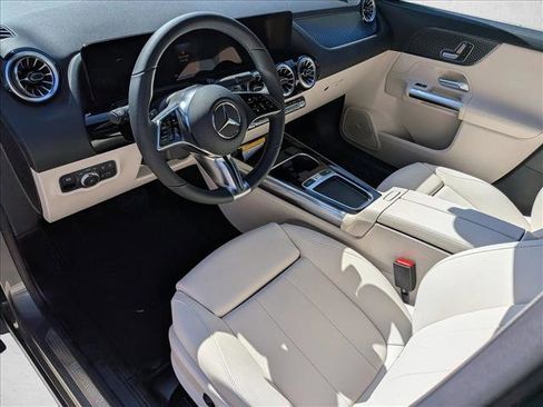 New 2026 Mercedes-Benz GLA 250 image 3