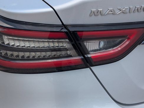 Used 2019 Nissan Maxima Platinum FWD image 13