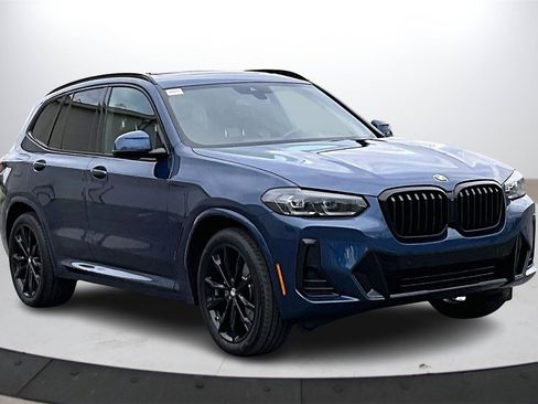 Used 2024 BMW X3 sDrive30i w/ M Sport Package image 2