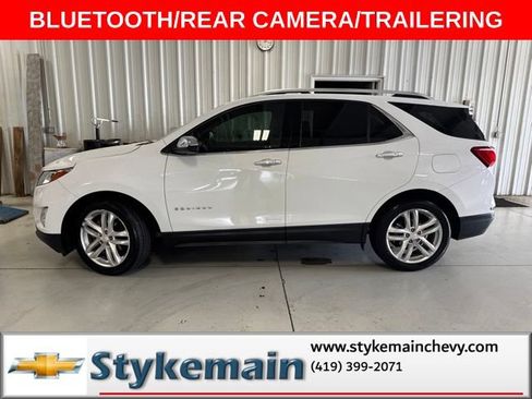 Used 2019 Chevrolet Equinox Premier w/ LPO, Cargo Package FWD image 2