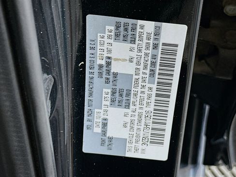 Used 2017 MAZDA MAZDA3 Touring FWD image 12