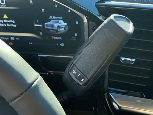 New 2026 GMC Sierra 1500 SLE w/ Preferred Package image 24