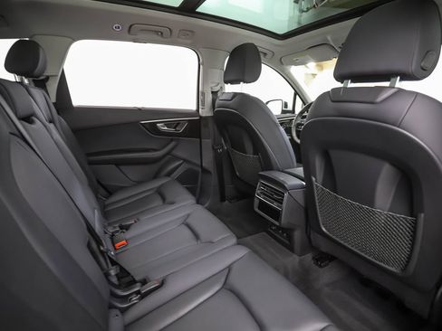 Used 2023 Audi Q7 3.0T Prestige w/ Prestige Package AWD/4WD image 28