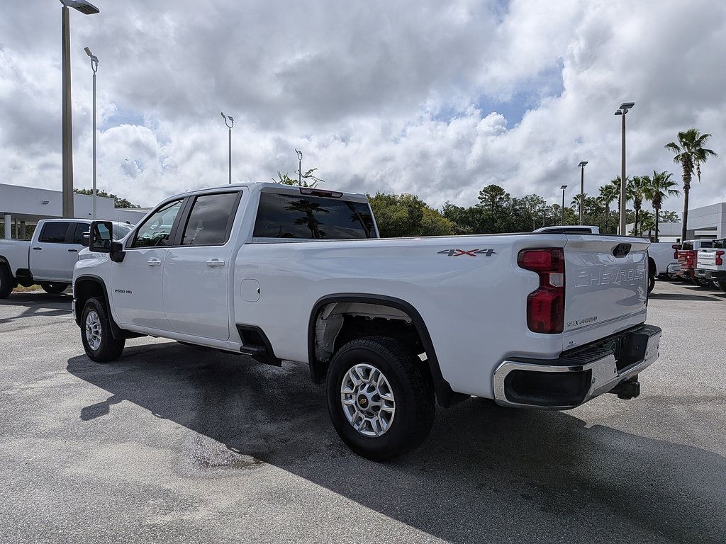 Certified 2025 Chevrolet Silverado 2500 LT w/ Safety Package AWD/4WD image 5