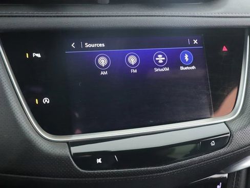 Used 2025 Cadillac XT5 Premium Luxury image 24