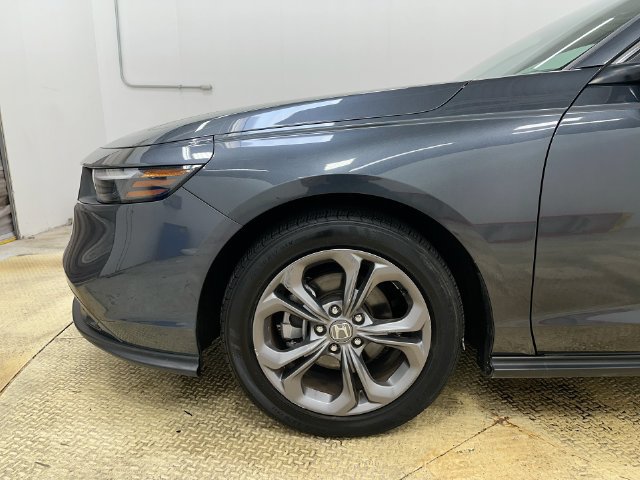 Used 2024 Honda Accord EX image 27