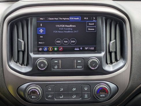 Used 2021 GMC Canyon AT4 w/ Driver Alert Package AWD/4WD image 16