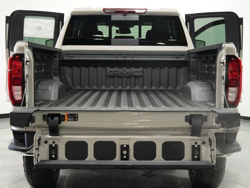 New 2026 GMC Sierra 2500 SLE w/ SLE Value Package; AWD/4WD image 11