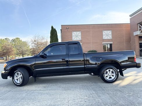 Used 2000 Toyota Tacoma 2WD Xtracab image 18