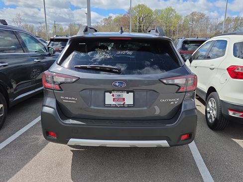 Certified 2025 Subaru Outback Limited XT image 6