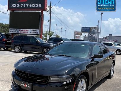 Used 2019 Dodge Charger SXT