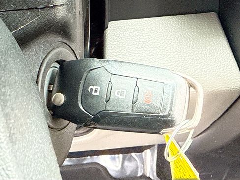 Used 2019 Ford F250 XLT image 9