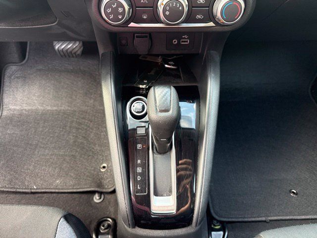 Used 2025 Nissan Versa SV FWD image 18