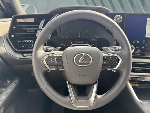 Certified 2026 Lexus TX 350 AWD w/ Technology Package image 11