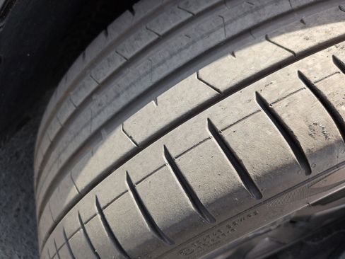 Used 2024 Lucid Air Touring image 12