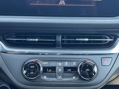 New 2026 Buick Envista Preferred w/ Convenience I Package image 6