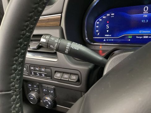 Used 2024 Chevrolet Tahoe High Country w/ Premium Package 2 image 23