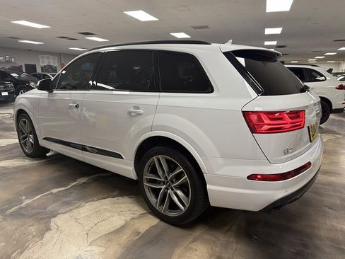 Used 2018 Audi Q7 3.0T Prestige w/ Prestige Package AWD/4WD image 10
