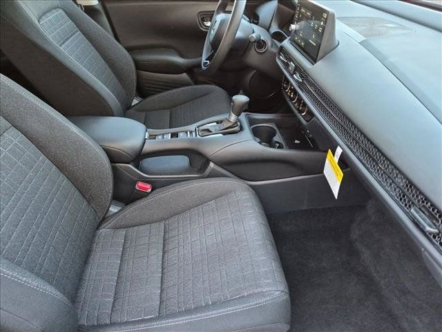Certified 2027 Honda HR-V LX image 19