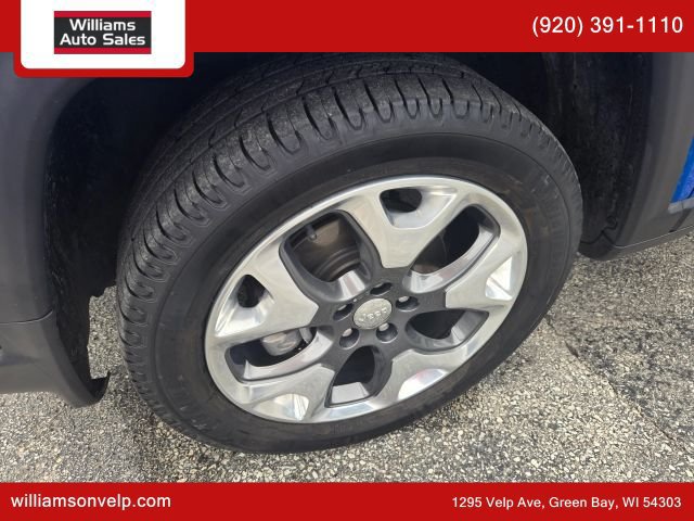 Used 2018 Jeep Compass Limited w/ Navigation Group AWD/4WD image 25