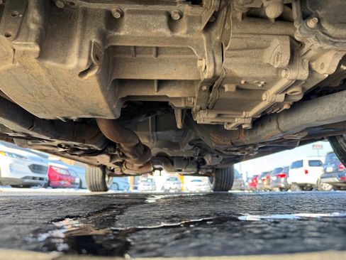 Used 2015 Chevrolet Captiva Sport LT w/ Convenience Package image 13