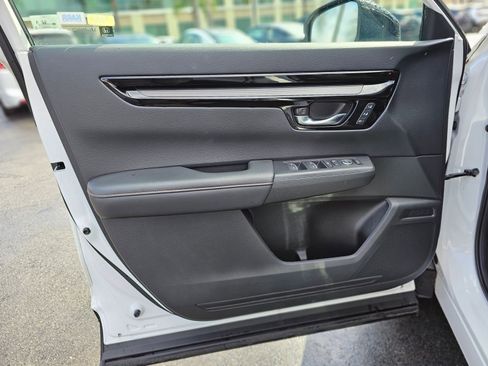 Used 2025 Honda CR-V Sport Touring image 20