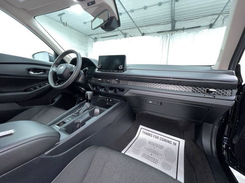 Certified 2024 Honda Accord EX image 11