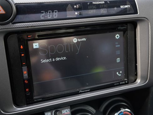 Used 2015 Scion tC image 37