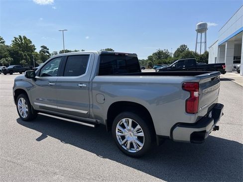 New 2025 Chevrolet Silverado 1500 High Country image 6