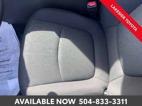 Used 2024 Toyota RAV4 XLE image 26