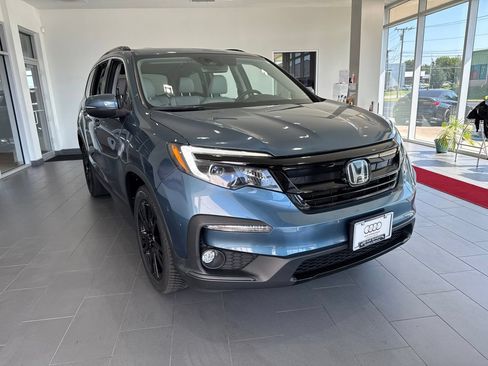 Used 2021 Honda Pilot Special Edition image 2