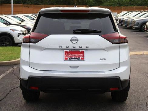 New 2026 Nissan Rogue SV AWD/4WD image 5