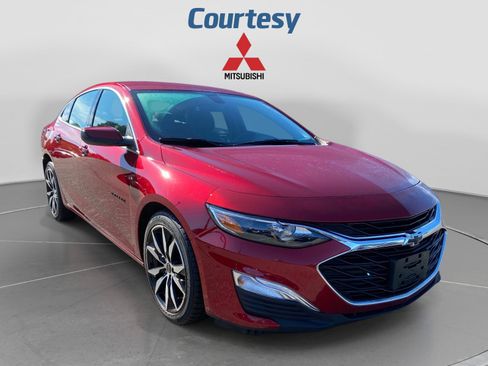 Used 2021 Chevrolet Malibu RS FWD image 9
