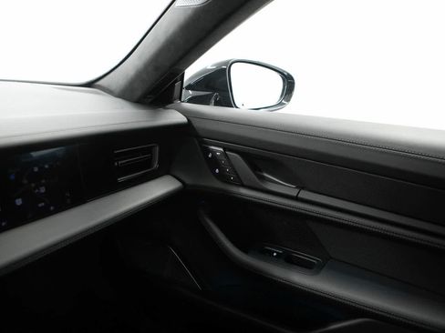 Certified 2026 Porsche Taycan GTS AWD/4WD image 26