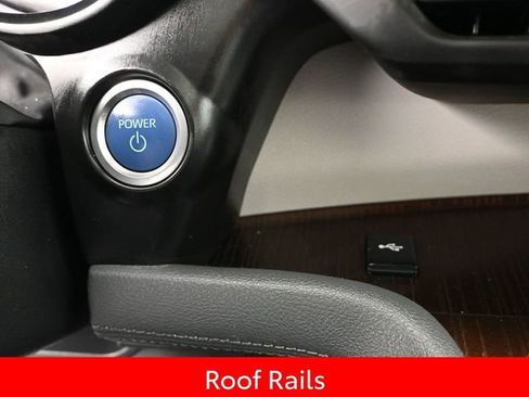 Certified 2024 Toyota Sienna LE w/ LE Plus Package image 17