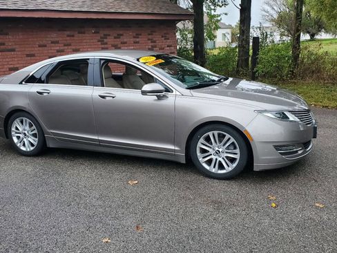 Used 2016 Lincoln MKZ Hybrid w/ Equipment Group 500A Select image 2
