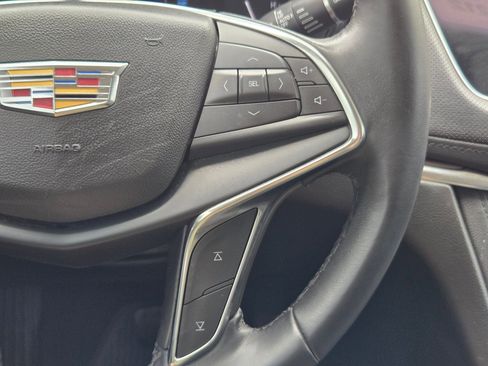 Certified 2019 Cadillac XT5 Luxury FWD image 13