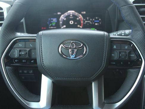 Used 2026 Toyota Sequoia Platinum w/ Tow Technology Package AWD/4WD image 19